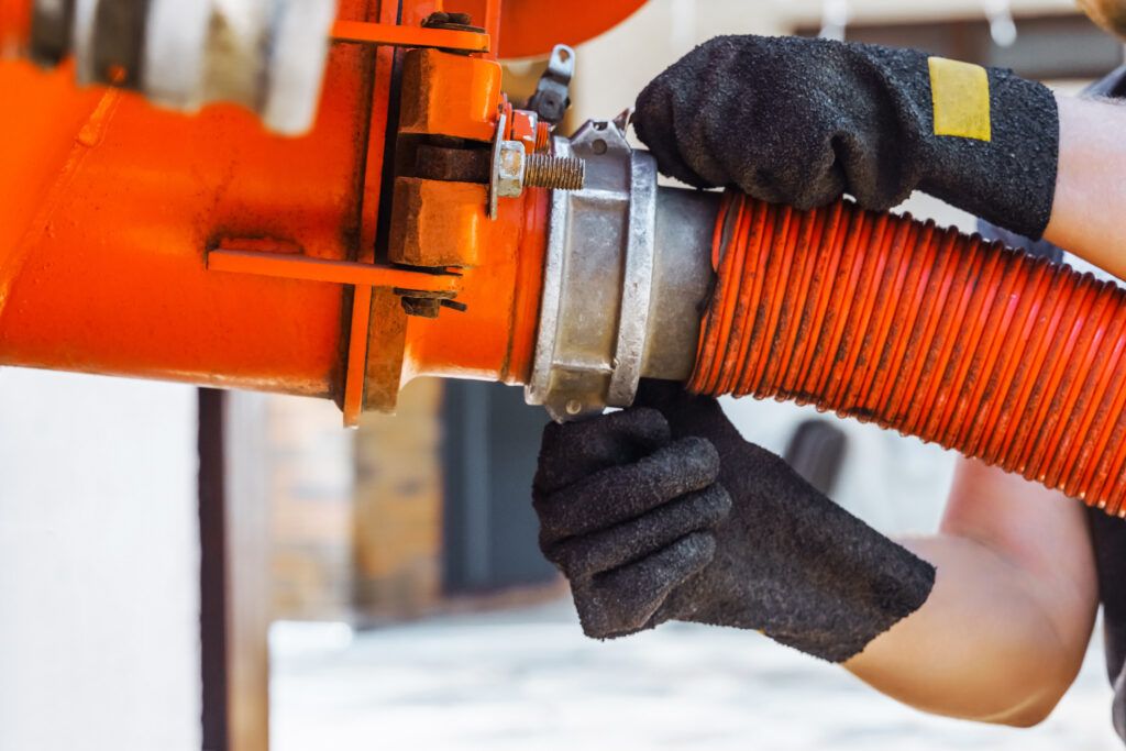 Septic Tank Cleaning and Pumping - BlogMR2.5